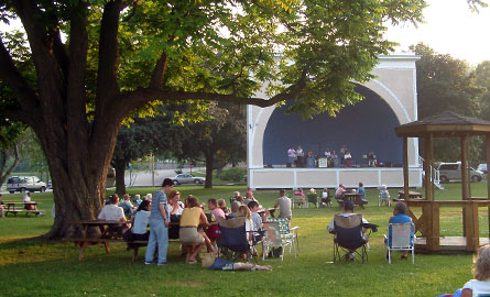 Memorial Park bandshell