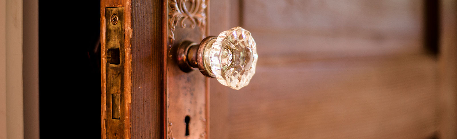 Door slightly open at the Port Hope House Tour