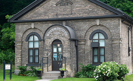 Exterior of the Port Hope Archives